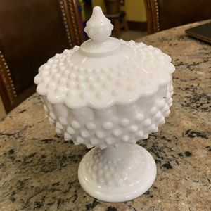 Fenton Hobnail Footed milk glass Candy Dish 🍬🍓 like new condition 💝make offer